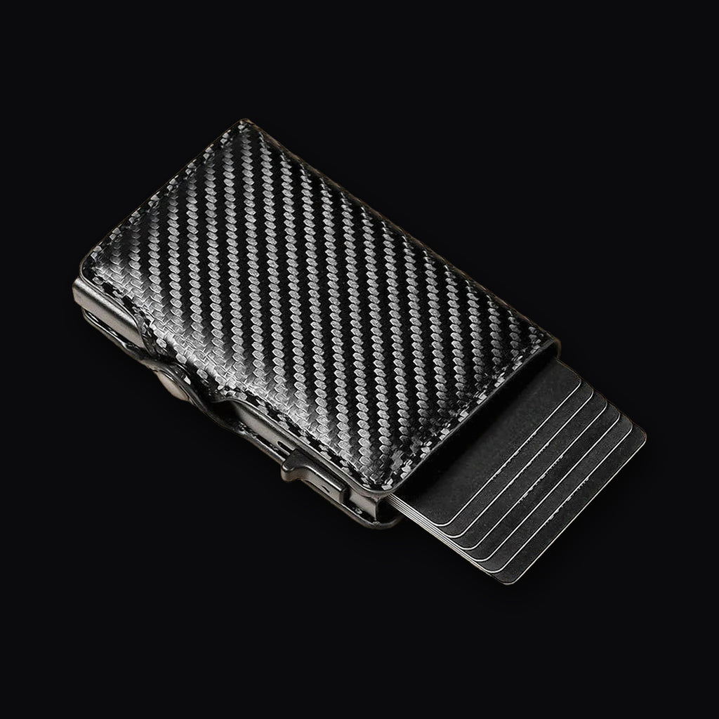 Carbon Card Holder closed, carbon fibre face and aluminium cassette