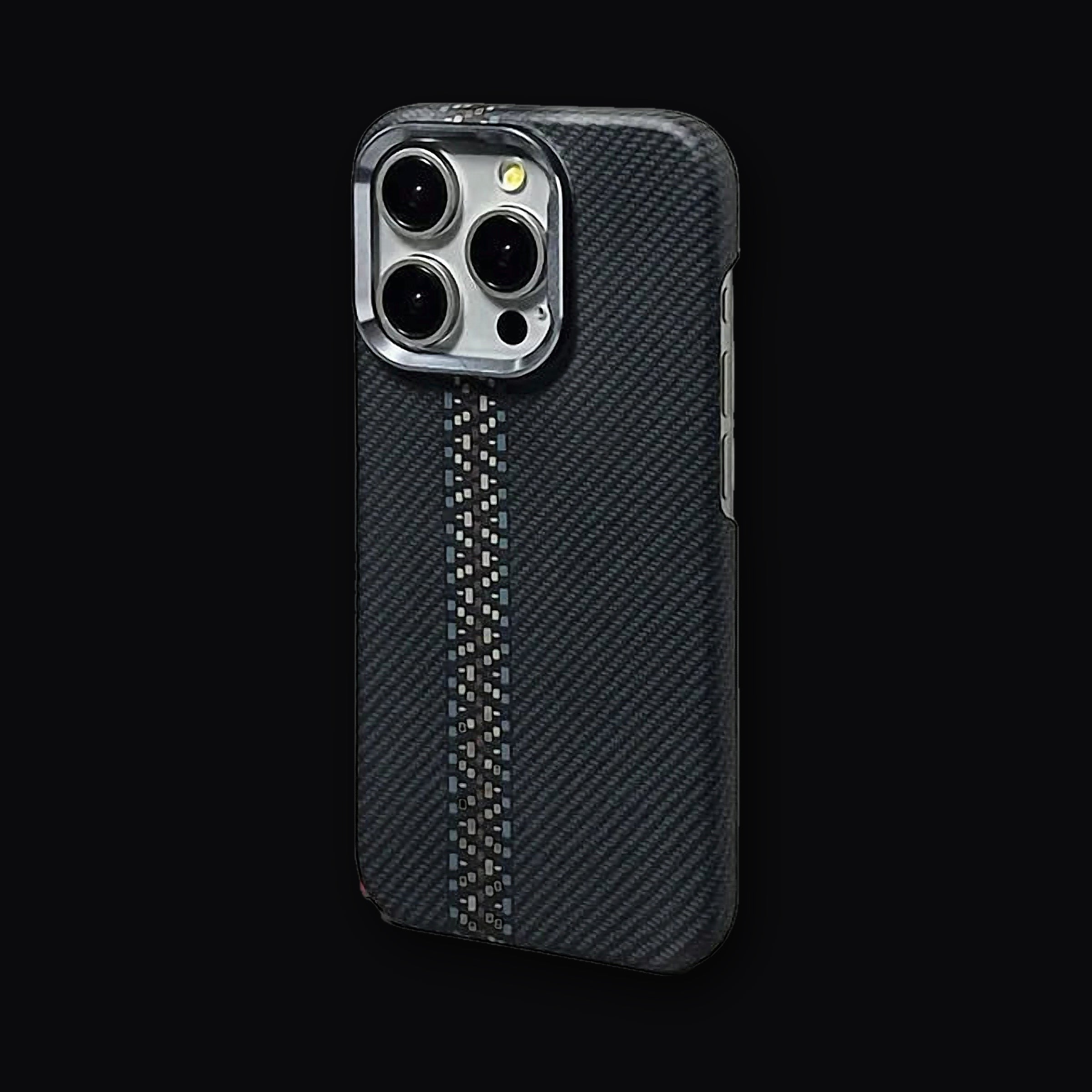 Aramid weave hard case in Pixel Stripe